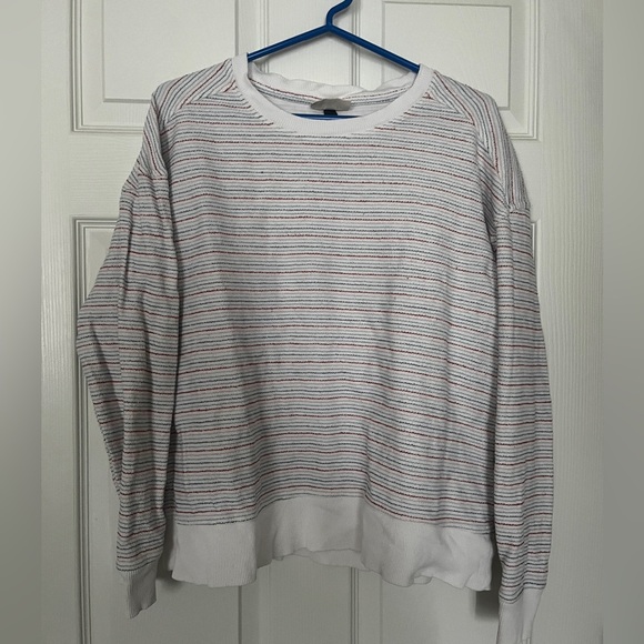 Universal Threads Crew Neck - Picture 1 of 7